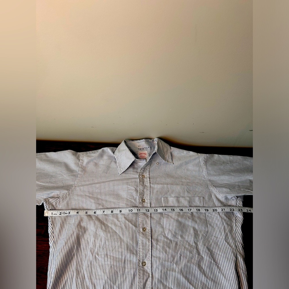 Brooks Brothers Shirt Mens XL White Button Down Classic Fit